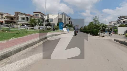 بحریہ ٹاؤن فیز 2 بحریہ ٹاؤن راولپنڈی,راولپنڈی میں 1 کنال رہائشی پلاٹ 5.2 کروڑ میں برائے فروخت۔ بحریہ ٹاؤن فیز 2 بحریہ ٹاؤن راولپنڈی,راولپنڈی میں 1 کنال رہائشی پلاٹ 5.2 کروڑ میں برائے فروخت۔