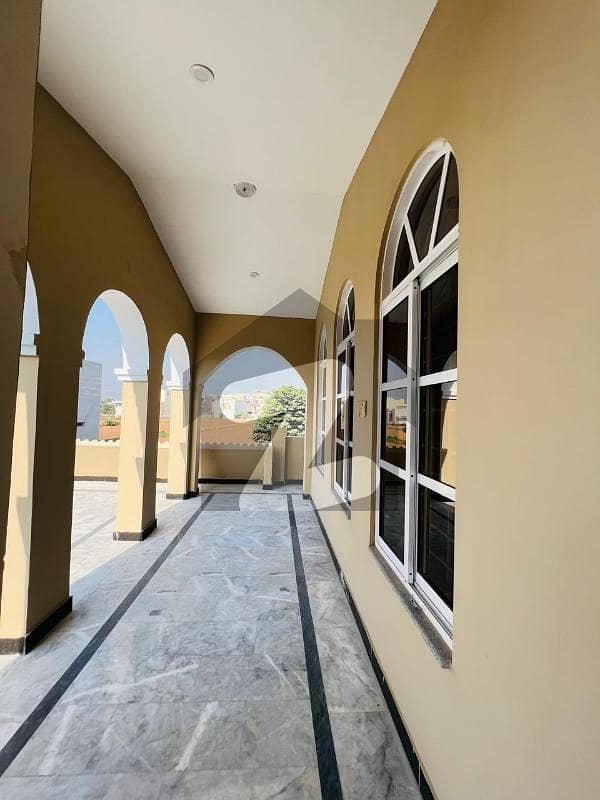 بنی گالہ اسلام آباد میں 6 کمروں کا 1 کنال مکان 1.8 لاکھ میں کرایہ پر دستیاب ہے۔ بنی گالہ اسلام آباد میں 6 کمروں کا 1 کنال مکان 1.8 لاکھ میں کرایہ پر دستیاب ہے۔