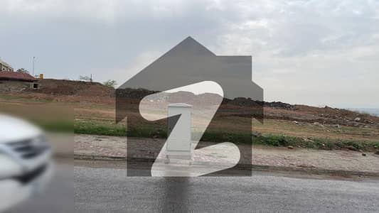 BAHRIA TOWN Phase 8 Sector L 5 Marla Plot