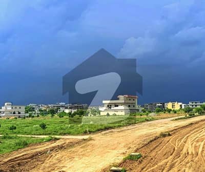 6.1Marla plot for sale in University Town Islamabad
