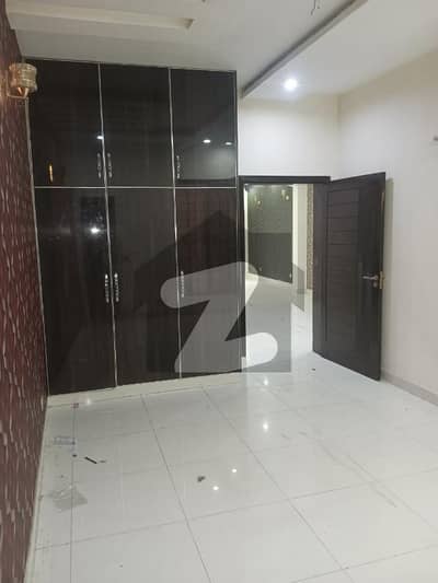 والٹن روڈ لاہور میں 2 کمروں کا 6 مرلہ زیریں پورشن 65.0 ہزار میں کرایہ پر دستیاب ہے۔