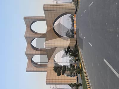 5 MARLA Plot for sale possession