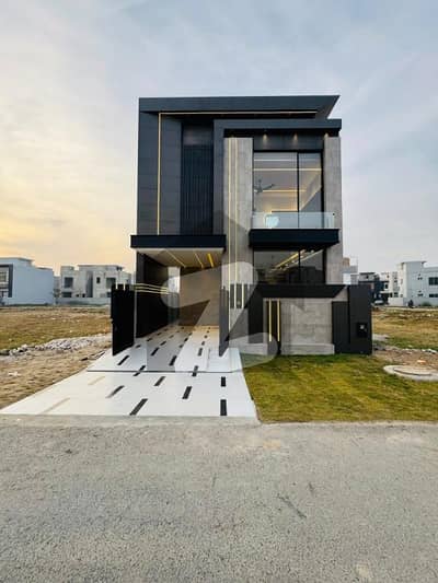 پارک ویو سٹی لاہور میں 4 کمروں کا 5 مرلہ مکان 1.72 کروڑ میں برائے فروخت۔