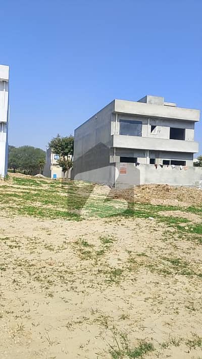 V block 10m Back Open Back Park Develop Possision Plot Available for Sale