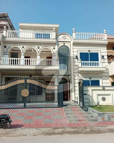 Sun FacIng 4080 Brand New Luxury House for Sale Prime Location G-13