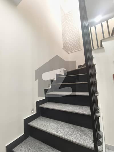 10 maral basment available for rent neer ali town sattion