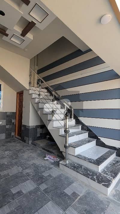 سعدی ٹاؤن سکیم 33,کراچی میں 2 کمروں کا 5 مرلہ مکان 1.5 کروڑ میں برائے فروخت۔