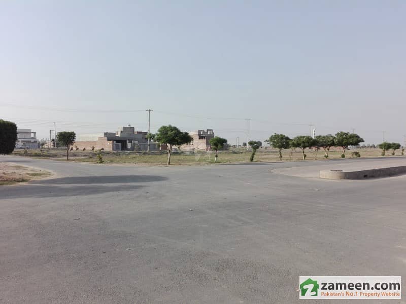 Residential Plot# 85 Available For Sale In Block F1