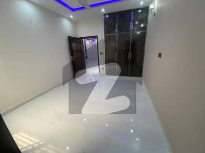 ملٹری اکاؤنٹس ہاؤسنگ سوسائٹی لاہور میں 6 کمروں کا 8 مرلہ مکان 2.85 کروڑ میں برائے فروخت۔