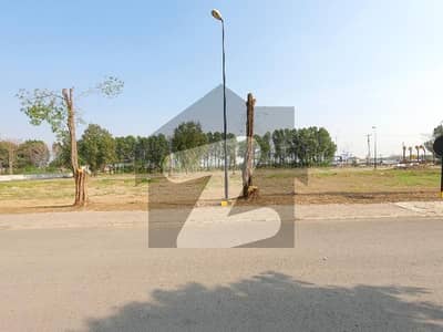 9 Marla On Ground Facing Canal And Canal Road Lahore With 50" Road On Its Front Side And 50" Road On Its Back Side Along With 30" And 20" Dedicated Parking , Ready For Construction. Super Hot Thing In It Is That The Plot Is Open Form. .