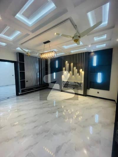 Perfect 5 Marla House In Low Cost - Block H For sale