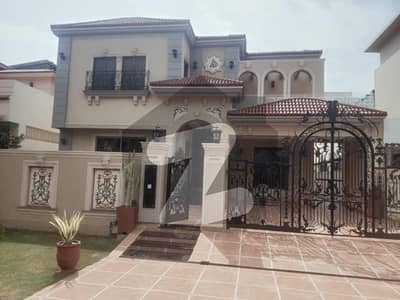 ڈی ایچ اے فیز 5 - بلاک جی فیز 5,ڈیفنس (ڈی ایچ اے),لاہور میں 7 کمروں کا 1 کنال مکان 14.0 کروڑ میں برائے فروخت۔