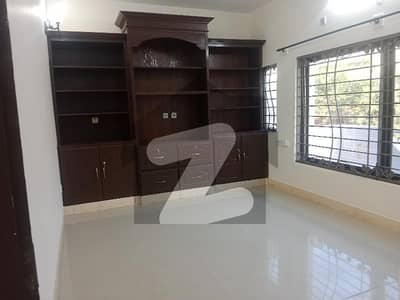 Renovated Upper Portion G-10