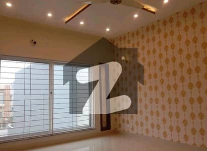 پارک ویو سٹی لاہور میں 2 کمروں کا 3 مرلہ زیریں پورشن 59.0 لاکھ میں برائے فروخت۔