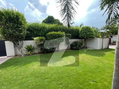 ڈی ایچ اے فیز 1 - بلاک ایل فیز 1,ڈیفنس (ڈی ایچ اے),لاہور میں 6 کمروں کا 4 کنال مکان 26.0 کروڑ میں برائے فروخت۔