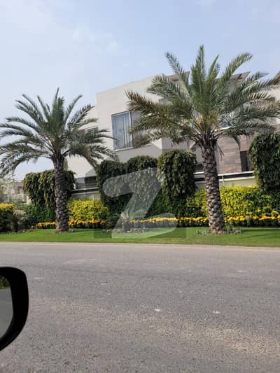 7 Marla Corner Plot 84 Squre Feet Extra Land For Sale In Top Location Phase,6 DHA Lahore