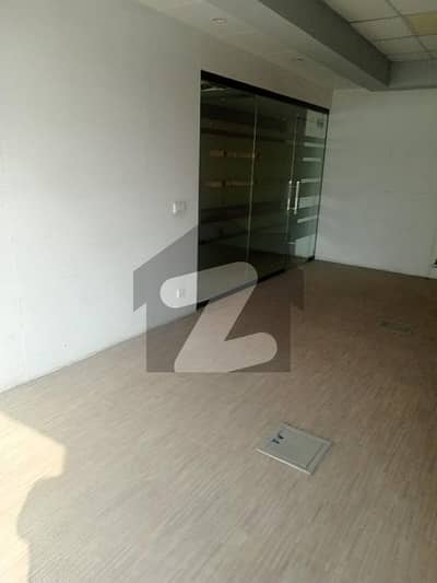 گلبرگ لاہور میں 2 مرلہ Studio فلیٹ 70.0 ہزار میں کرایہ پر دستیاب ہے۔