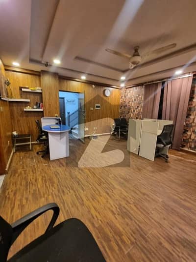 آئی ۔ 8 مرکز آئی ۔ 8,اسلام آباد میں 4 مرلہ دفتر 1.5 لاکھ میں کرایہ پر دستیاب ہے۔