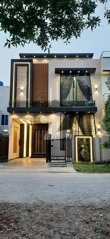 Prime Location Citi Housing Society House For sale Sized 5 Marla