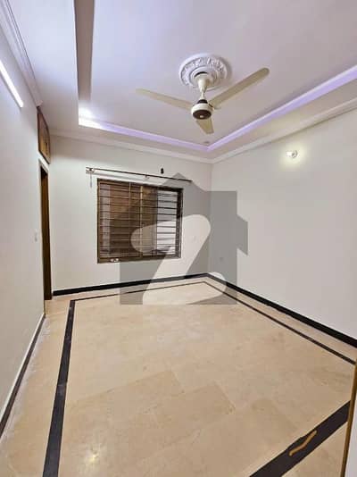 7 Marla Upper Portion With All Basic Necessities