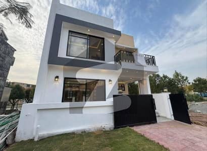 بحریہ انکلیو - سیکٹر بی1 بحریہ انکلیو,بحریہ ٹاؤن,اسلام آباد میں 3 کمروں کا 5 مرلہ مکان 2.9 کروڑ میں برائے فروخت۔ بحریہ انکلیو - سیکٹر بی1 بحریہ انکلیو,بحریہ ٹاؤن,اسلام آباد میں 3 کمروں کا 5 مرلہ مکان 2.9 کروڑ میں برائے فروخت۔