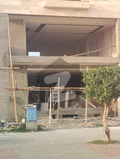 ڈریم گارڈنز ڈیفینس روڈ,لاہور میں 20 کنال دکان 1.3 لاکھ میں کرایہ پر دستیاب ہے۔