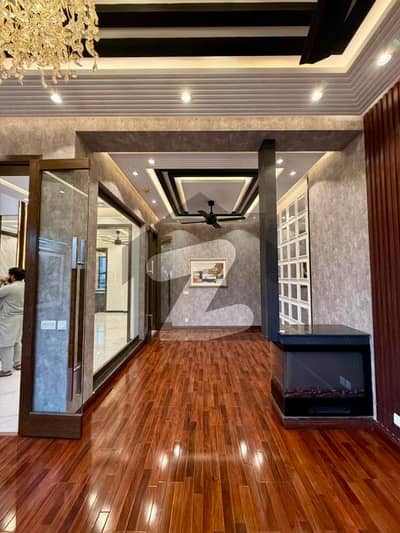 Newly 10 Marla House For Sale In Wapda City Canal Expressway Faisalabad