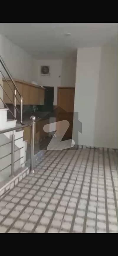 جوہر ٹاؤن فیز 2 جوہر ٹاؤن,لاہور میں 2 مرلہ Studio فلیٹ 28.0 ہزار میں کرایہ پر دستیاب ہے۔