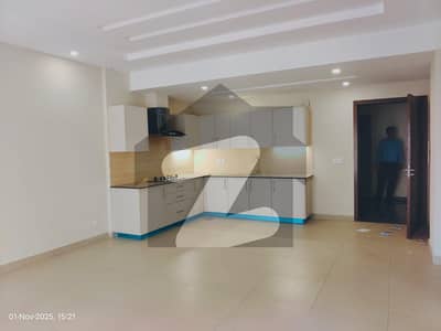 کیوب اپارٹمنٹس بحریہ انکلیو,بحریہ ٹاؤن,اسلام آباد میں 2 کمروں کا 7 مرلہ فلیٹ 1.6 کروڑ میں برائے فروخت۔