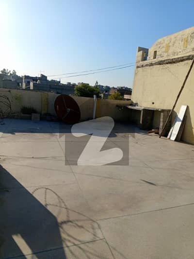 ترلائی اسلام آباد میں 3 کمروں کا 7 مرلہ بالائی پورشن 30.0 ہزار میں کرایہ پر دستیاب ہے۔