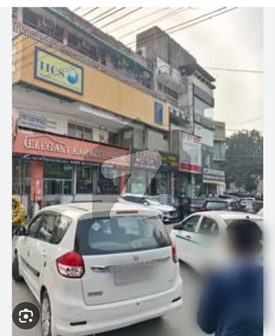 کالج روڈ لاہور میں 11 کمروں کا 1 کنال عمارت 16.0 کروڑ میں برائے فروخت۔