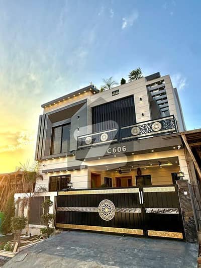 گلبرگ ریزیڈنشیا - بلاک سی گلبرگ ریزیڈنشیا,گلبرگ,اسلام آباد میں 4 کمروں کا 7 مرلہ مکان 4.3 کروڑ میں برائے فروخت۔