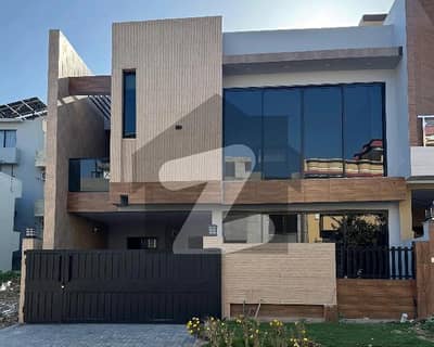 8 Marla House Up For sale In MPCHS - Block E