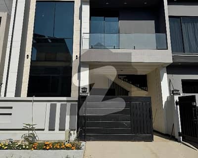 House For sale Situated In Faisal Margalla City