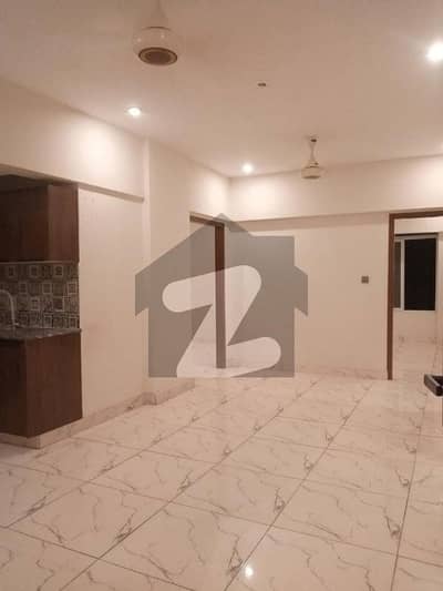 ڈی ایچ اے فیز 8 ڈی ایچ اے ڈیفینس,کراچی میں 3 کمروں کا 7 مرلہ فلیٹ 1.6 لاکھ میں کرایہ پر دستیاب ہے۔