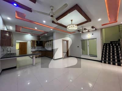 فیصل ٹاؤن - ایف ۔ 18 اسلام آباد میں 4 کمروں کا 7 مرلہ مکان 1.1 لاکھ میں کرایہ پر دستیاب ہے۔ فیصل ٹاؤن - ایف ۔ 18 اسلام آباد میں 4 کمروں کا 7 مرلہ مکان 1.1 لاکھ میں کرایہ پر دستیاب ہے۔