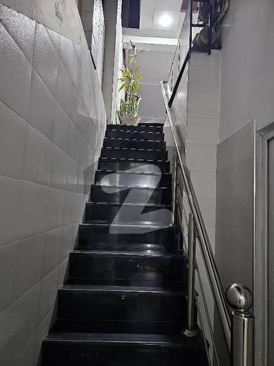 ای ۔ 11/2 ای ۔ 11,اسلام آباد میں 3 کمروں کا 1 کنال زیریں پورشن 1.2 لاکھ میں کرایہ پر دستیاب ہے۔ ای ۔ 11/2 ای ۔ 11,اسلام آباد میں 3 کمروں کا 1 کنال زیریں پورشن 1.2 لاکھ میں کرایہ پر دستیاب ہے۔