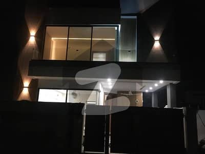 5 MARLA HOUSE AVAILABLE FOR RENT IN DHA 9 TOWN LAHORE