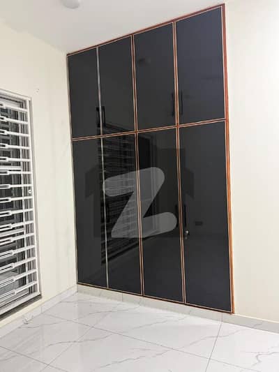 A 2.5 Marla Double Storey House For Sale Near Main College Road