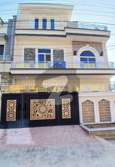 6marla Brand New Stylish Design {Dream House }