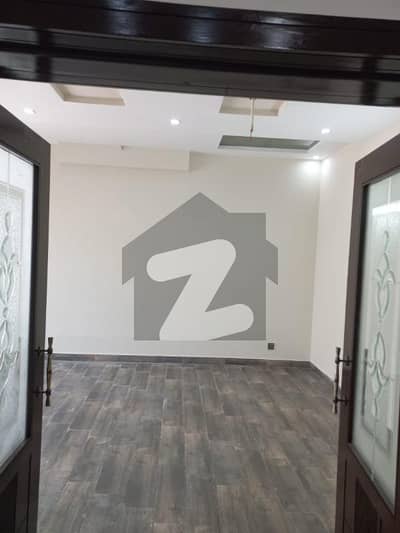 10 Marla House Available Ayesha Block