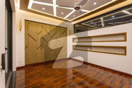 گلشنِ اقبال - بلاک 13 ڈی - 1 گلشنِ اقبال,گلشنِ اقبال ٹاؤن,کراچی میں 3 کمروں کا 6 مرلہ فلیٹ 80.0 ہزار میں کرایہ پر دستیاب ہے۔