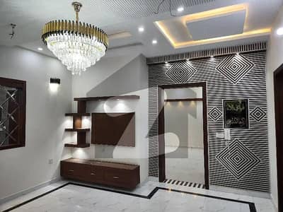5 Marla Ultra-Modern Luxury Brand New Double Storey House for Rent