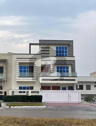 35*70 10 marla brandnew house for sale in G-13 Islamabad