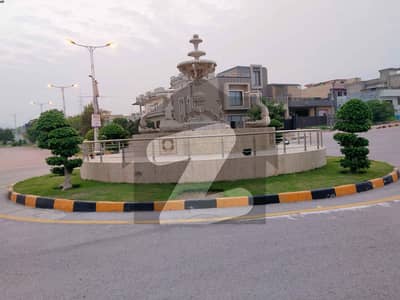 ایم پی سی ایچ ایس - بلاک ای ایم پی سی ایچ ایس ۔ ملٹی گارڈنز,بی ۔ 17,اسلام آباد میں 10 مرلہ رہائشی پلاٹ 1.15 کروڑ میں برائے فروخت۔