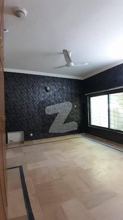 ای ۔ 11 اسلام آباد میں 3 کمروں کا 10 مرلہ زیریں پورشن 70.0 ہزار میں کرایہ پر دستیاب ہے۔