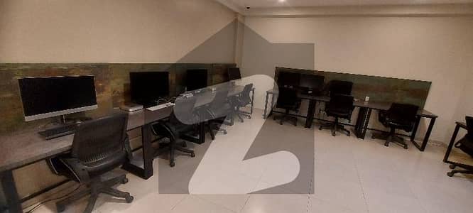 ڈی ایچ اے ڈیفینس فیز 2 ڈی ایچ اے ڈیفینس,اسلام آباد میں 6 مرلہ دفتر 90.0 ہزار میں کرایہ پر دستیاب ہے۔