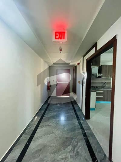 بحریہ ٹاؤن فیز 8 بحریہ ٹاؤن راولپنڈی,راولپنڈی میں 1 کمرے کا 4 مرلہ فلیٹ 1.05 کروڑ میں برائے فروخت۔ بحریہ ٹاؤن فیز 8 بحریہ ٹاؤن راولپنڈی,راولپنڈی میں 1 کمرے کا 4 مرلہ فلیٹ 1.05 کروڑ میں برائے فروخت۔