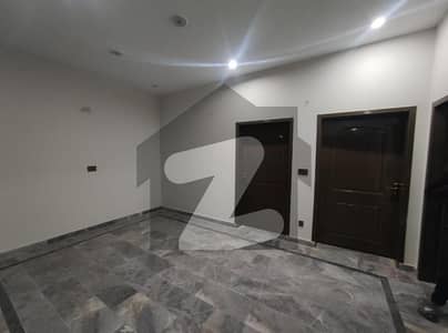 5 marla 2nd portion for rent in jubilee town