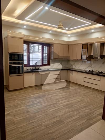 500Sq Yards Owner Built Well Maintained House